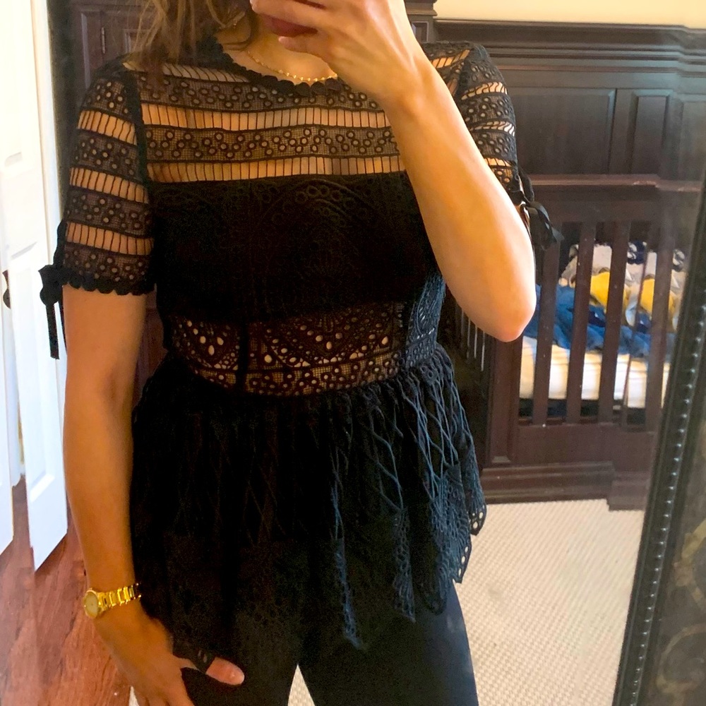 Alexis top
